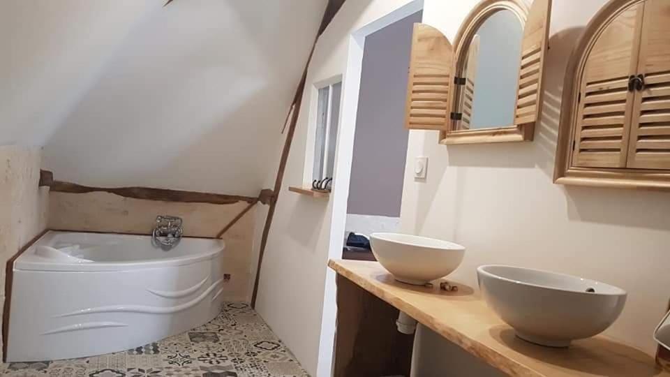 Gite Du Moulin De Barutel Mamers,Avec Spa Et Hammam Sur Reservation Payant 외부 사진